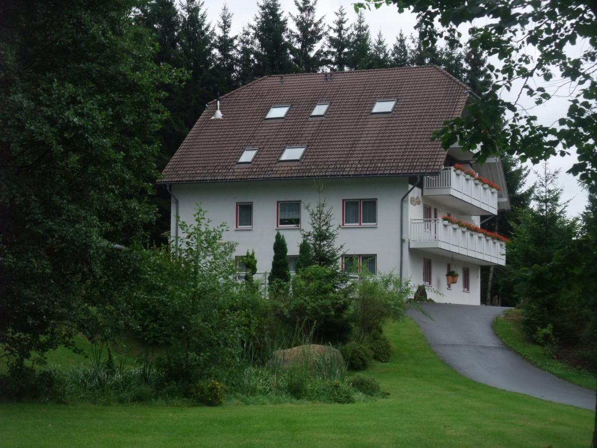 Ferienhaus Hubertus in Elend mit Balkons Exterior foto
